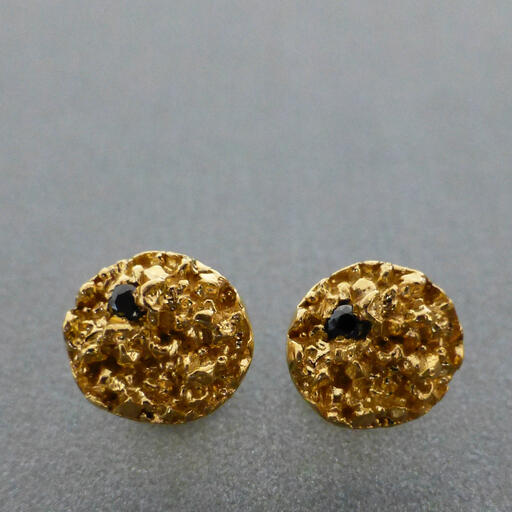 Brincos &ldquo;Crystal&rdquo; de prata com Safira